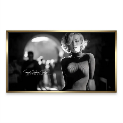 Retro Hollywood glamour canvas painting of Marilyn Monroe